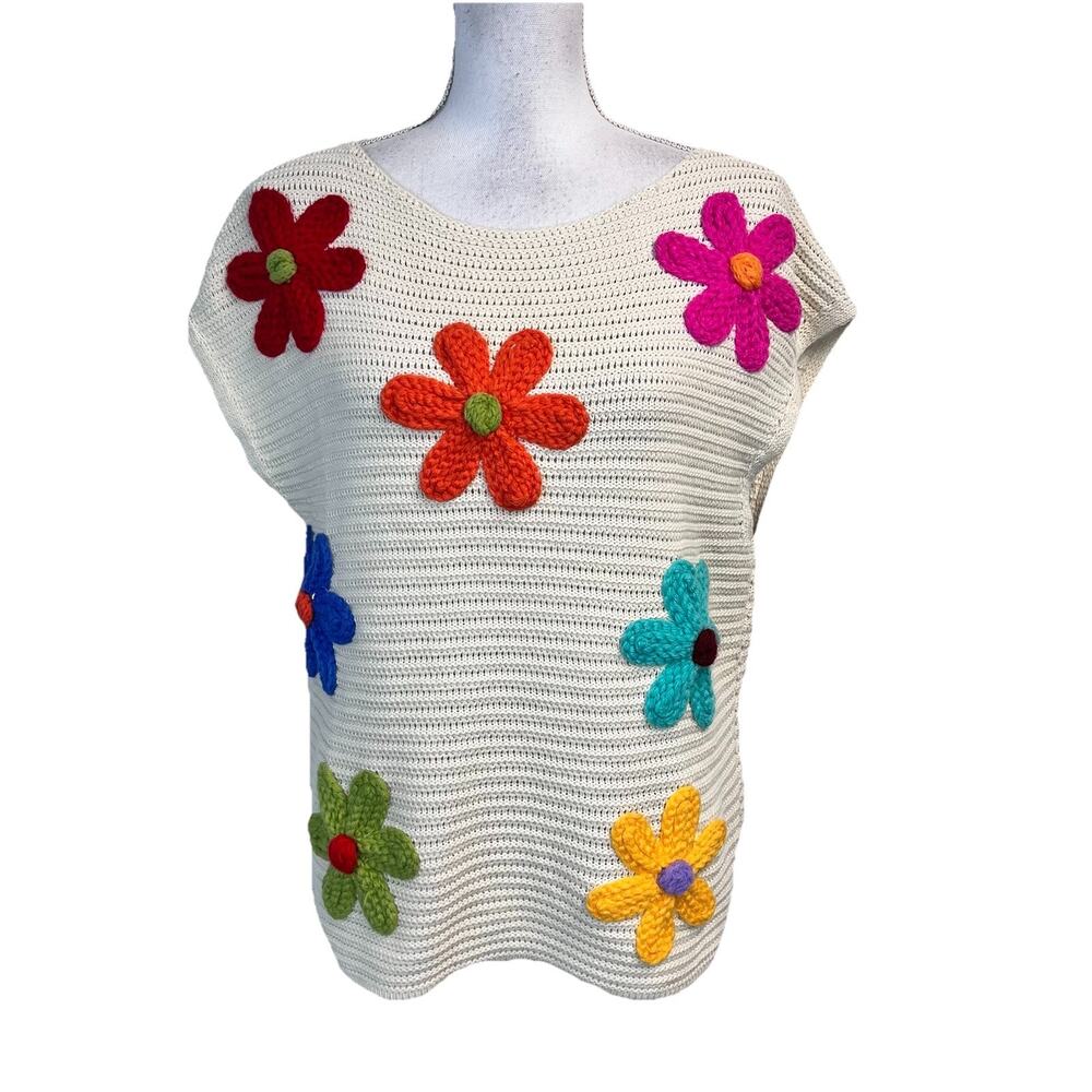 BiBi Sweater Pullover Vest size Small Ivory Crochet Flowers Retro Boho Hippie